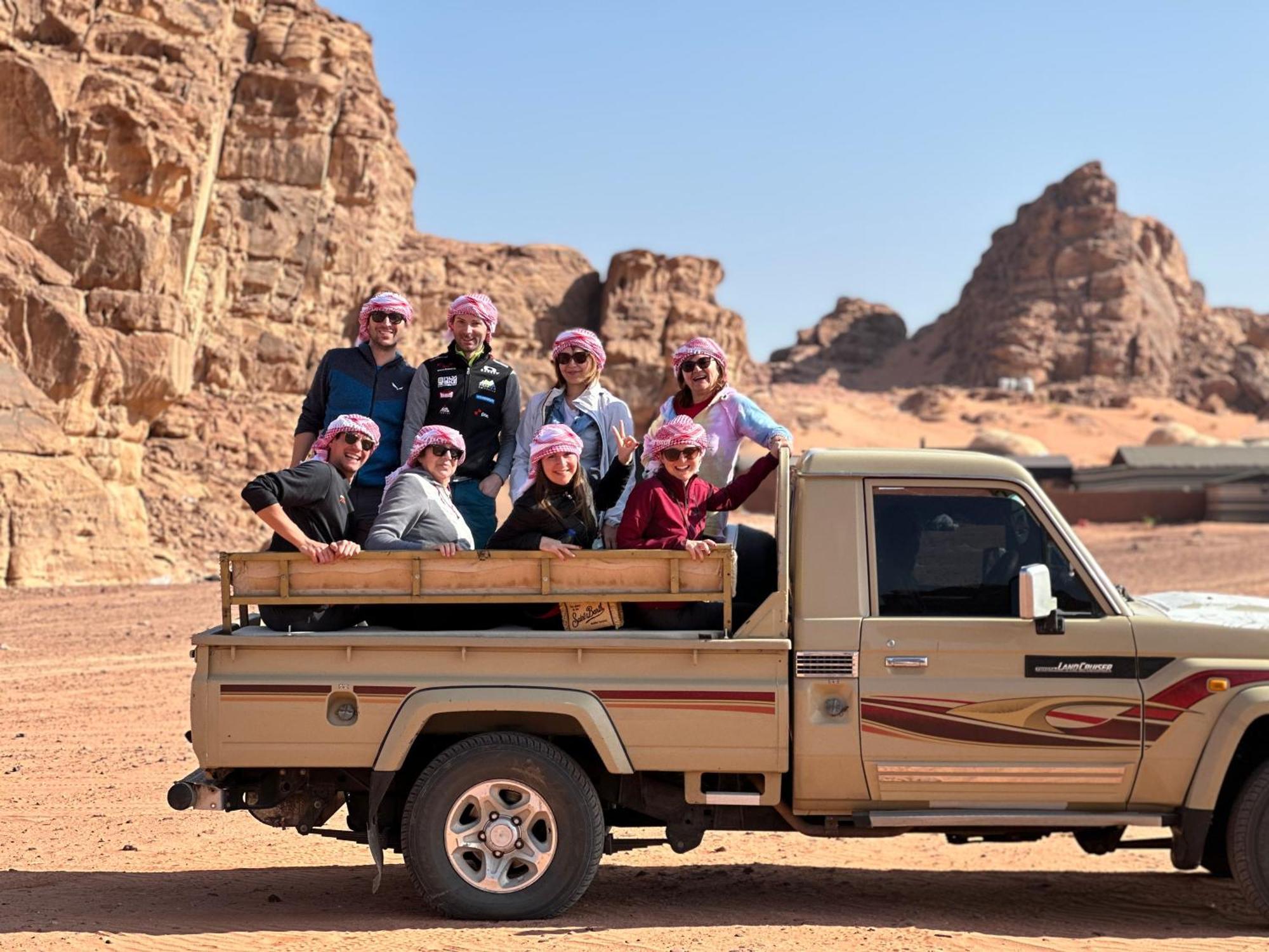 Wadi Rum Sunset Camp Eksteriør billede